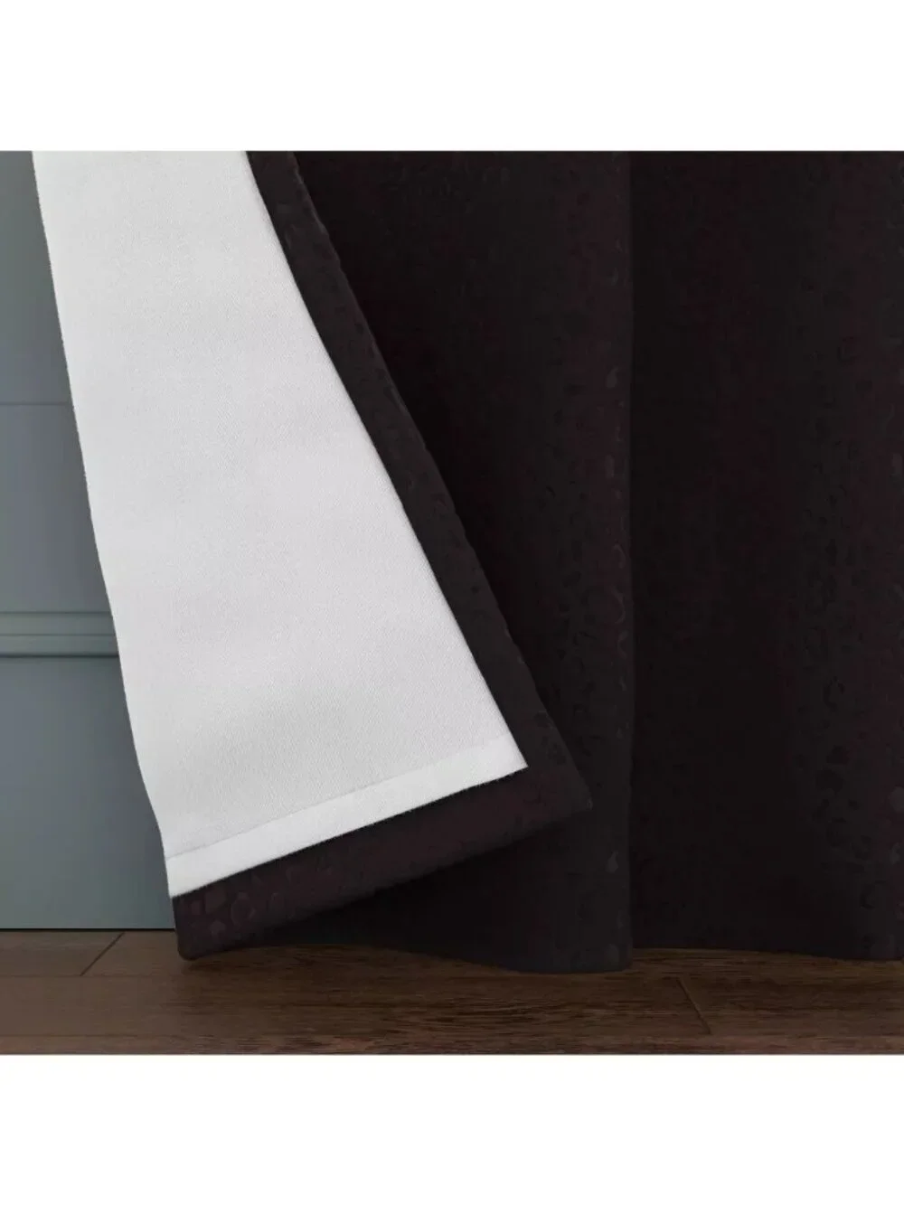 Threshold Velvet Embossed Animal Print Blackout Black Curtain Panel 50 x 63 NWOT